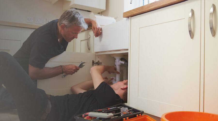 Professional burst pipe repair services in Niotaze, KS